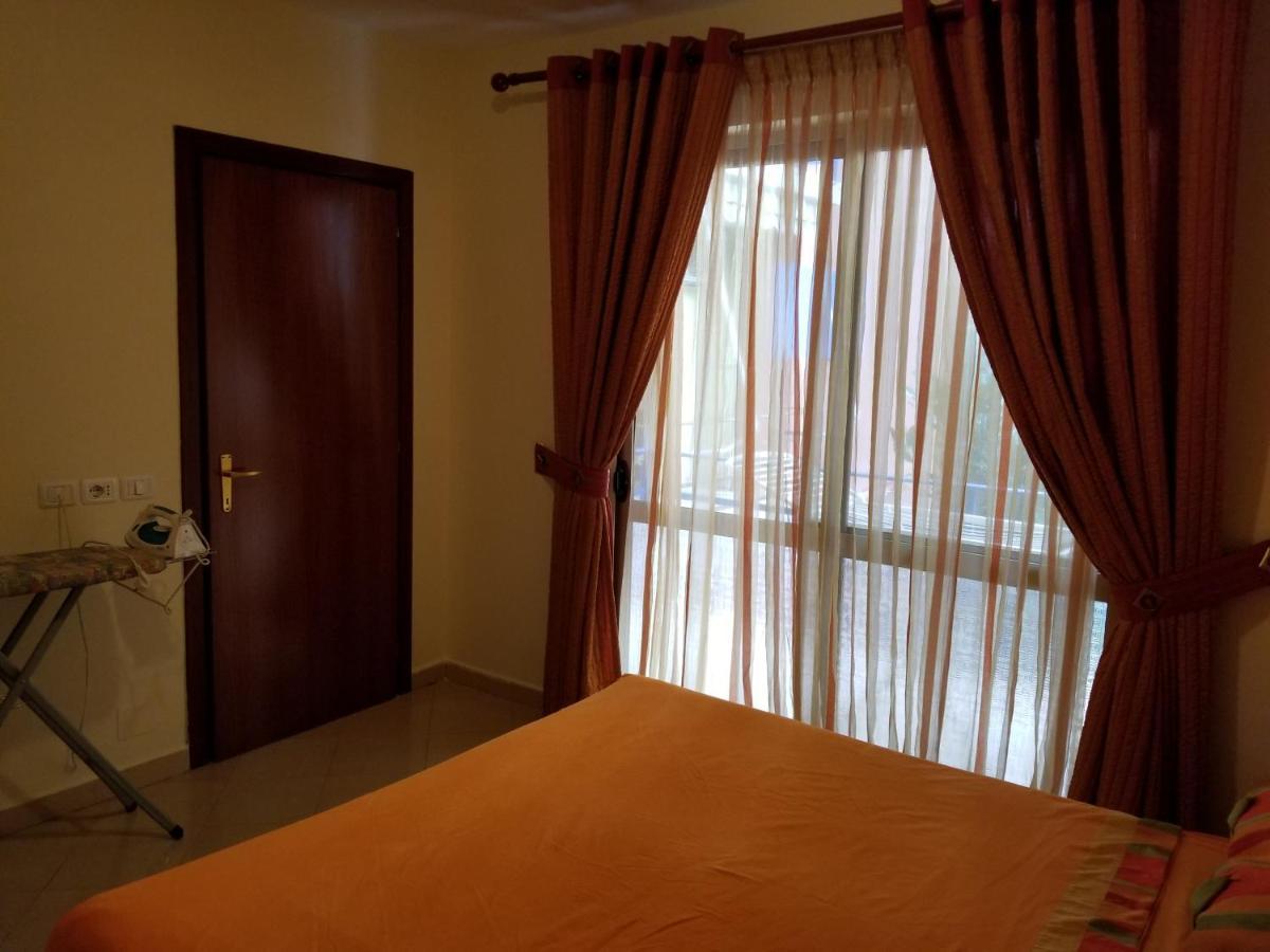 Emiri Apartment Golem (Tirana)